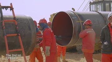 Xionggu pipeline automatic welding machine in the 4th west to east gas pipeline project. The 2nd lot