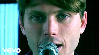 Watch Franz Ferdinand Darts Of Pleasure video