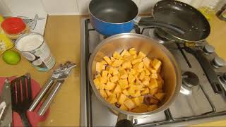 Veganuary Day 21  - vegan satay curry by Rowan Wanstall 19 views 4 years ago 4 minutes, 3 seconds