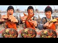 Fishermen eating seafood dinners are too delicious 666 help you stir-fry seafood to broadcast live二七