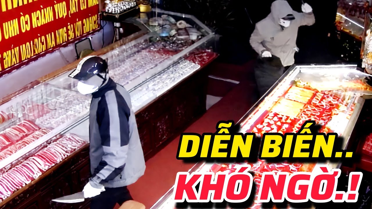 Mọi việc diễn ra quá nhanh trong tiệm vàng