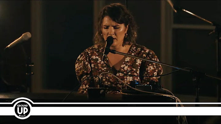 Michelle Willis - Just One Voice (Live)