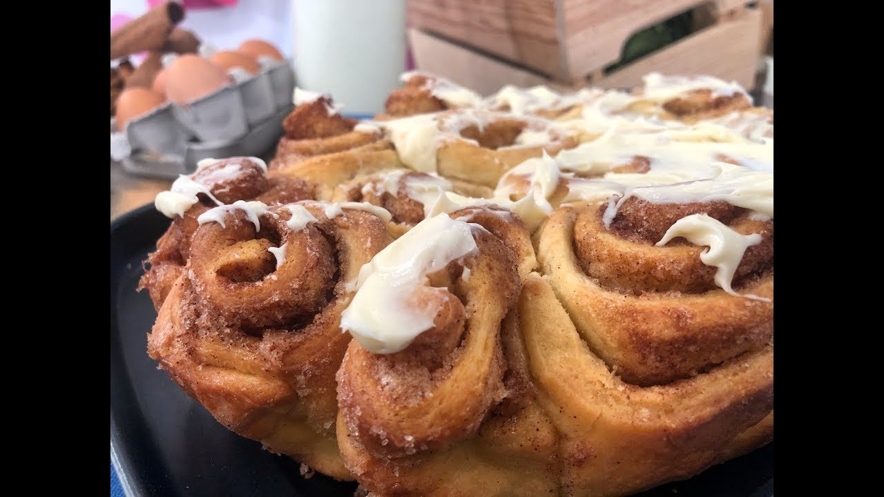 Ρολλάκια κανέλας – Cinammon rolls από τον Λάμπρο Βακιάρο!