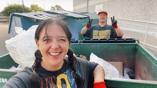 We Found Sealed Food in the Dumpster + More Diving at Retail Shops and Apartments!