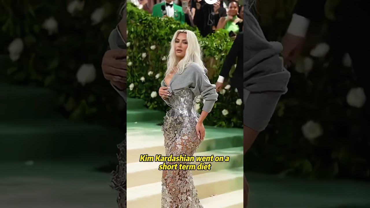 Two Embarrassing Moments Of Kim Kardashian Celebrities Movie Celebrity