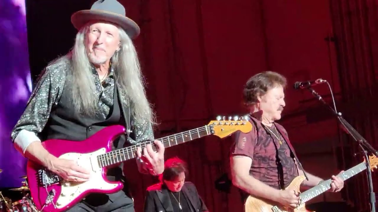 THE DOOBIE BROTHERS - Sweet Maxine - Live PNC