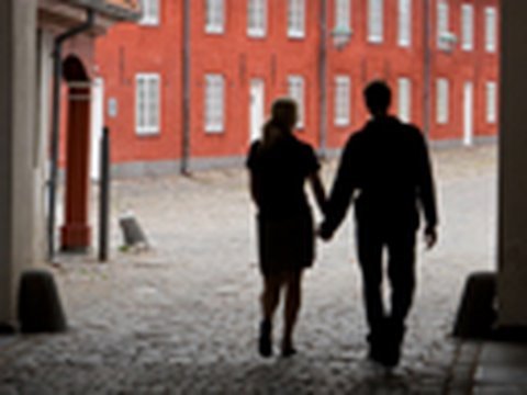 Single in Denmark: Dinner For Eight Single in Denmark: Dinner For Eight