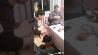 Рустам гитарист - Бугун катта кучадан утолмайман дадажон