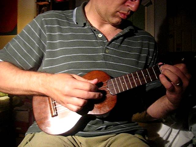 Lady of Spain John Bianchi on ukulele class=