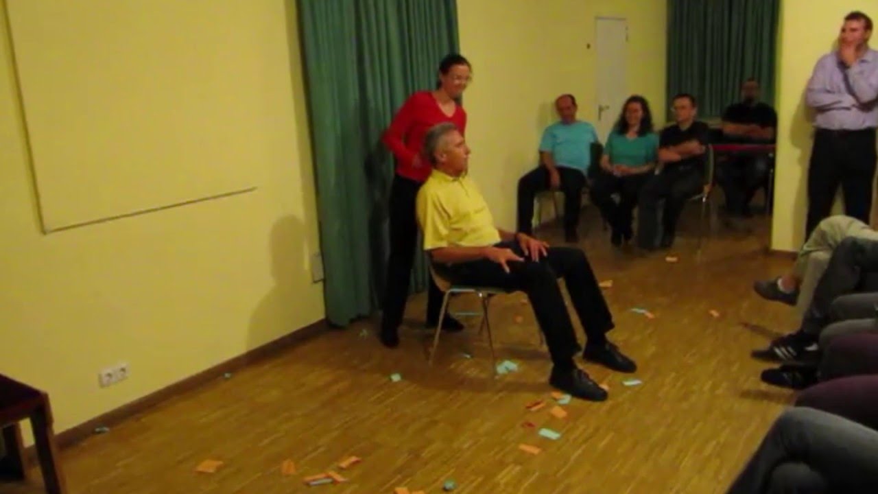 Impro-Auftritt der Impronauten - ABC-Spiel "Beim Friseur"