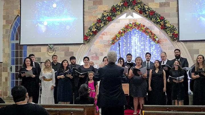 SING CHRISTMAS (Cante o Natal) - Mary McDonald and...