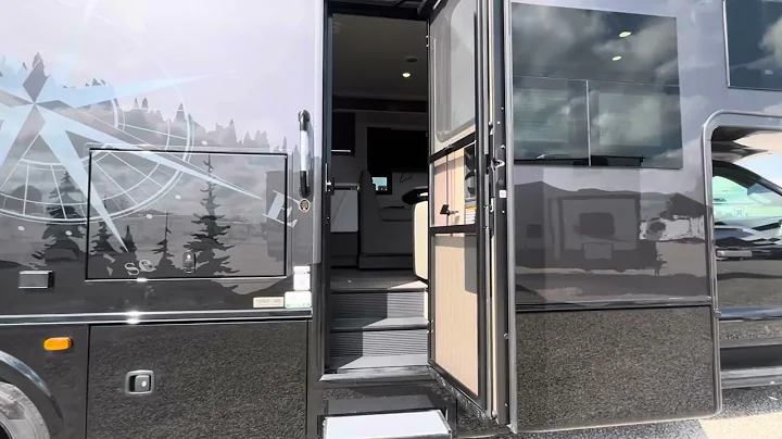 2026 Dynamax 6 Series Isata 4x4 motor home 