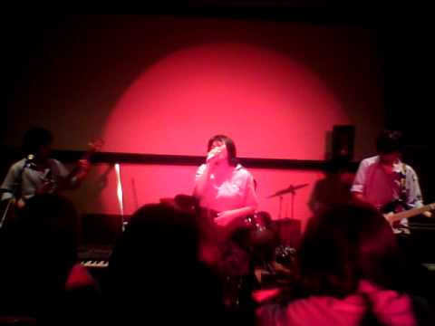 ジェニファー山田さん（RADWIMPS）by youth.MOV