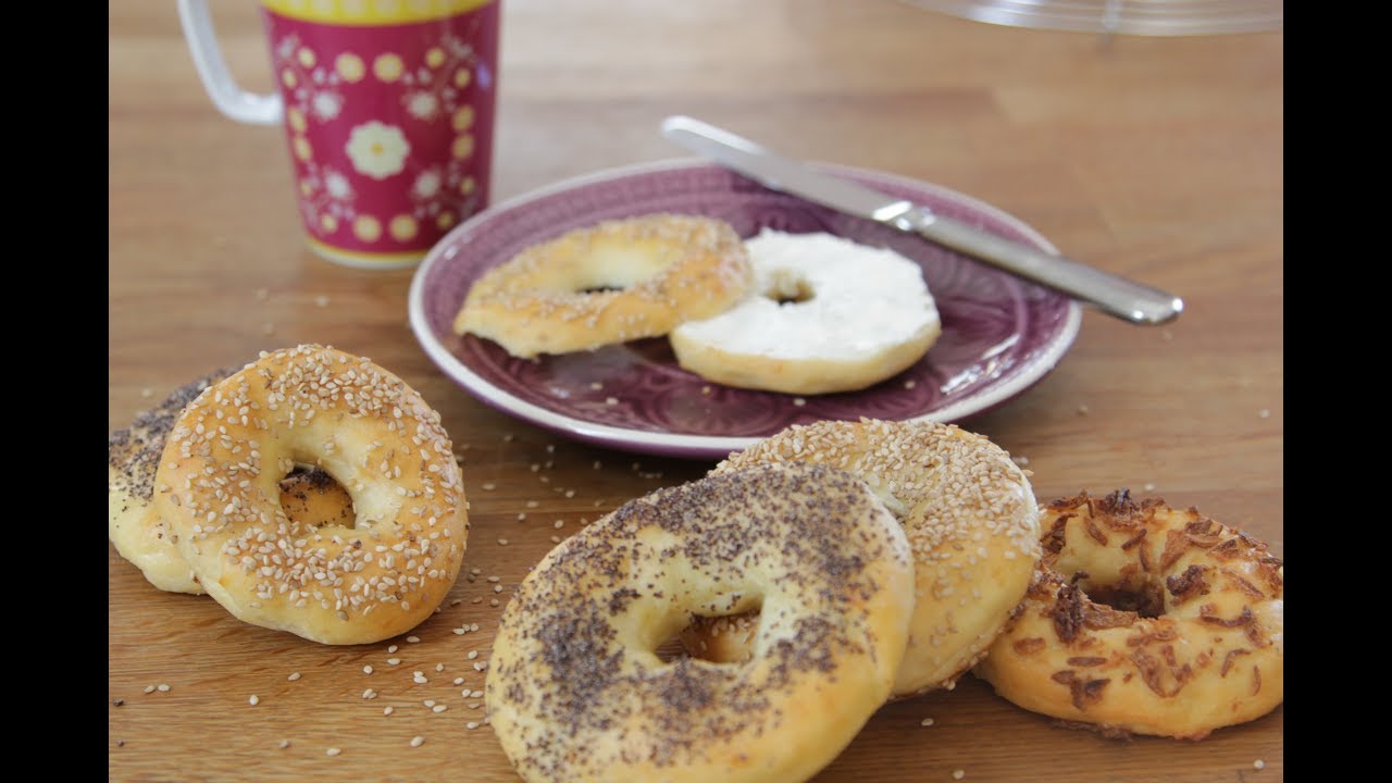 Schnelle Bagels - Frühstück mit der BACK-ATTACKE mit Annie - YouTube