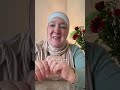Derrière un sourire, il y a toujours une histoire.