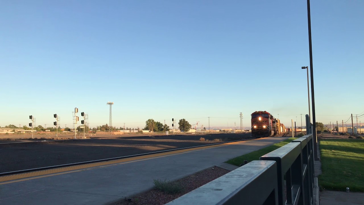 camera iphone 8 plus apk Inbound BNSF Manifest with NS D9-40CW. Pasco WA