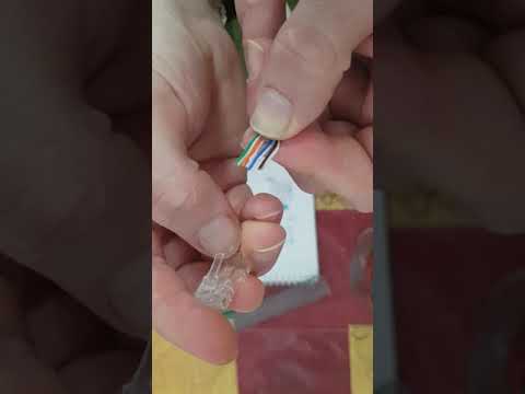 شرح مبسط لي connecter RJ45 avec cable RJ45