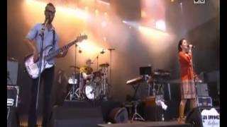 06. Emiliana Torrini - Me And Armini (eurockéennes 2009)