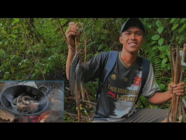 seharian  pasang prangkap ikan lele ‼️di rawa gunung & mencari durian nenen class=