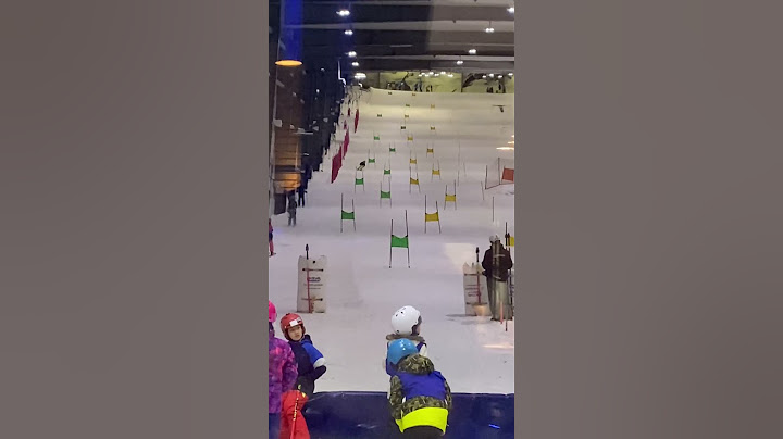 Charlie junior schools race Snow Planet Auckland 2023