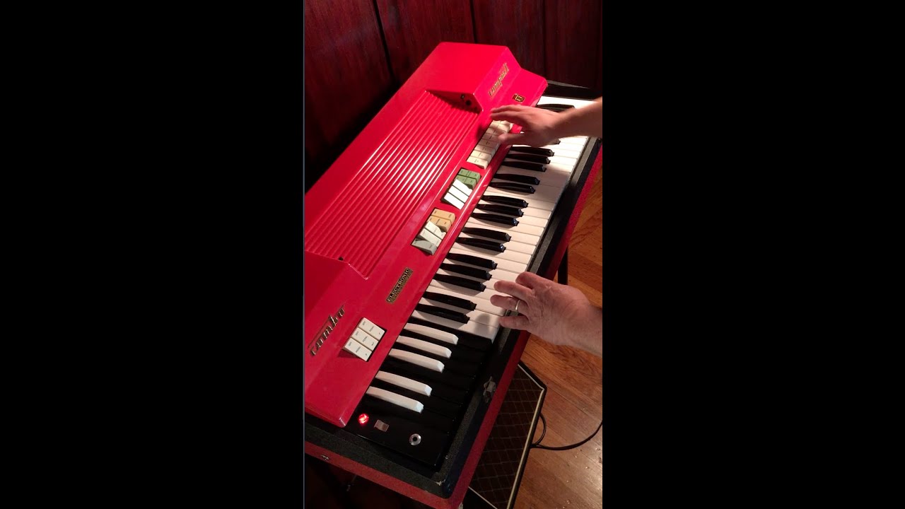 Farfisa Compact Organ demo for sale // restored // new capacitors