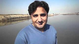 Mr Qaisar Abbas During Relief Activities at Ghotki RDPI PLAN G M Soomro.AVI