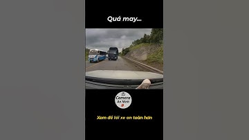 xe tải lấn làn vượt ẩu trên cao tốc, quá may mắn cho bác tài... #cameragiaothong #funny #shorts