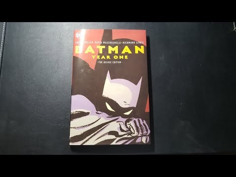洋書 Batman Year One Absolute Edition Absolute Batman Year One by Miller, Frank; Mazzucchelli
