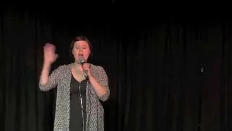Stephanie Holmes at the Broadway Comedy Club
