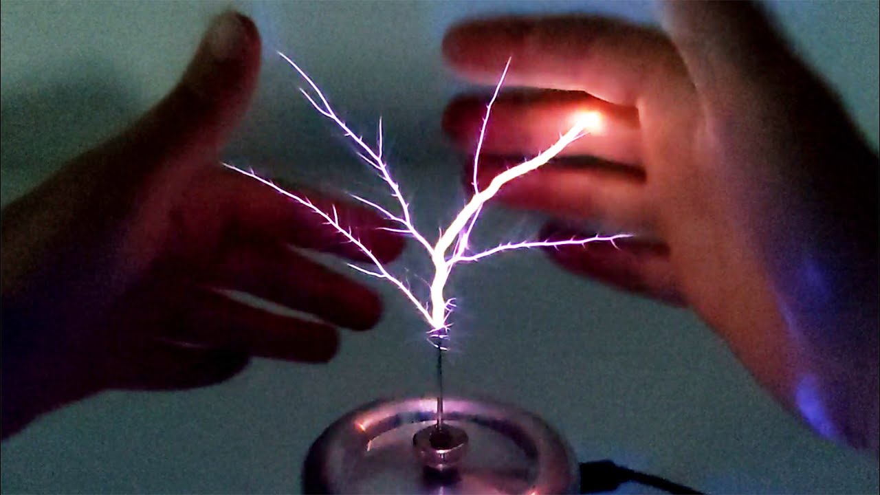 Levitating Tesla Coil | Magnetic Games