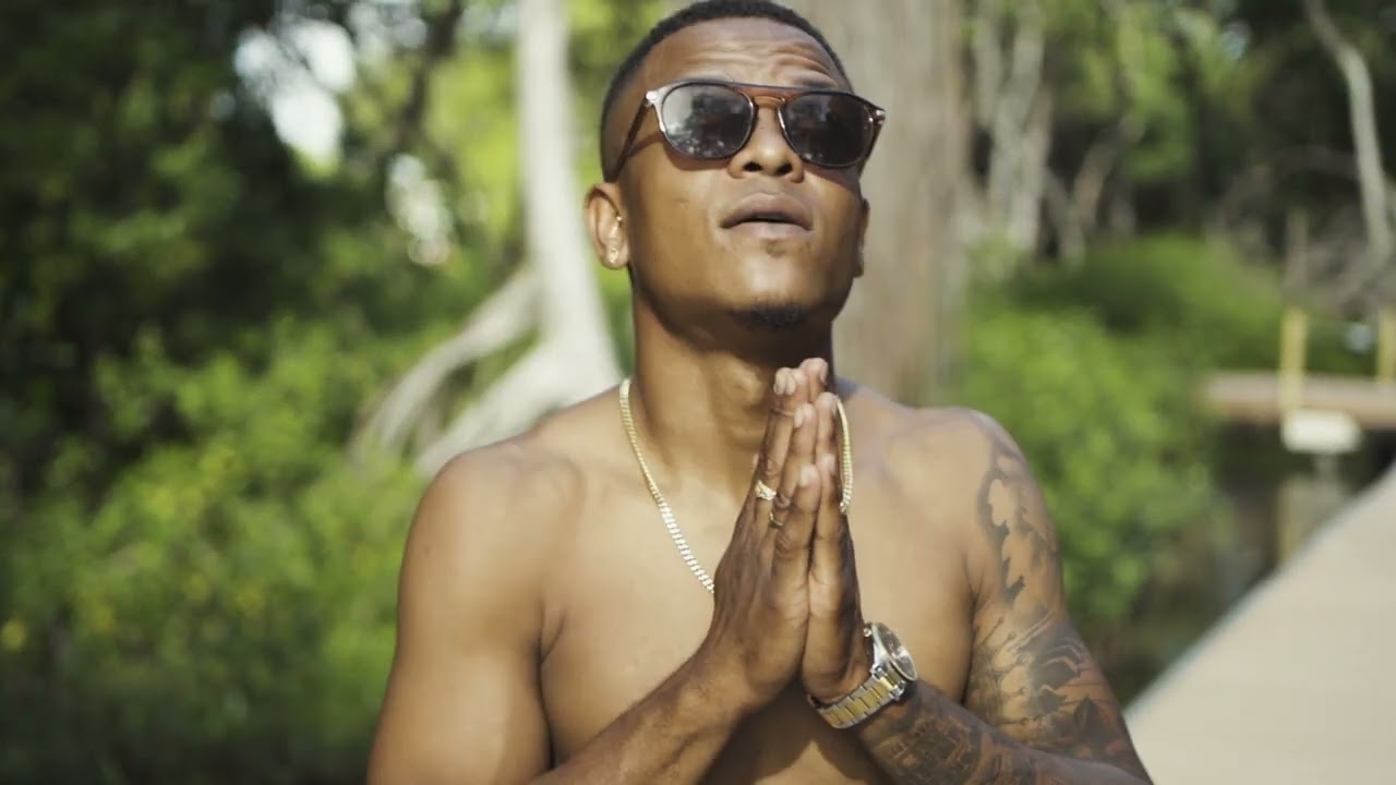 Watch Tar-Z - Falsedat (Official Video) on YouTube Watch Tar-Z - Falsedat (Official Video) on YouTube