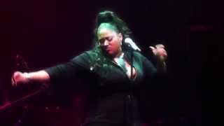 Video thumbnail of "Jazmine Sullivan -- "Masterpiece (Mona Lisa)" (live)"