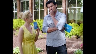 Trends & Traditions - The Right Dress, Day & Flowers