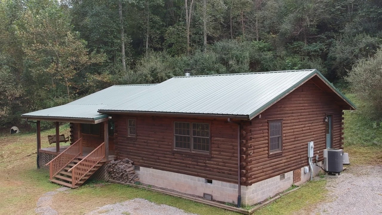 506 Edgewood Drive Weston, WV 26452 LOG HOME FOR SALE 3.09 Acres
