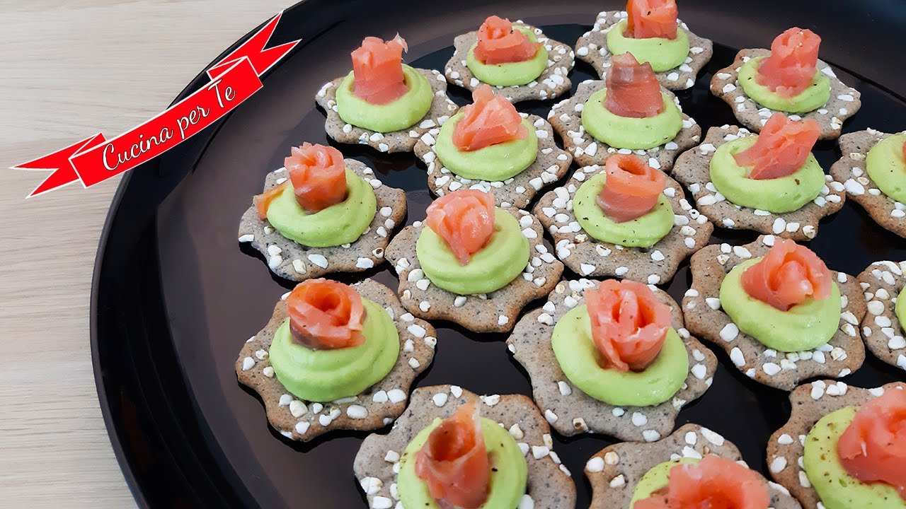 Tartine Avocado e Salmone - Aperitivo