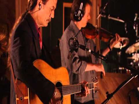 Alison Krauss & Tony Rice - Sawing on the Strings