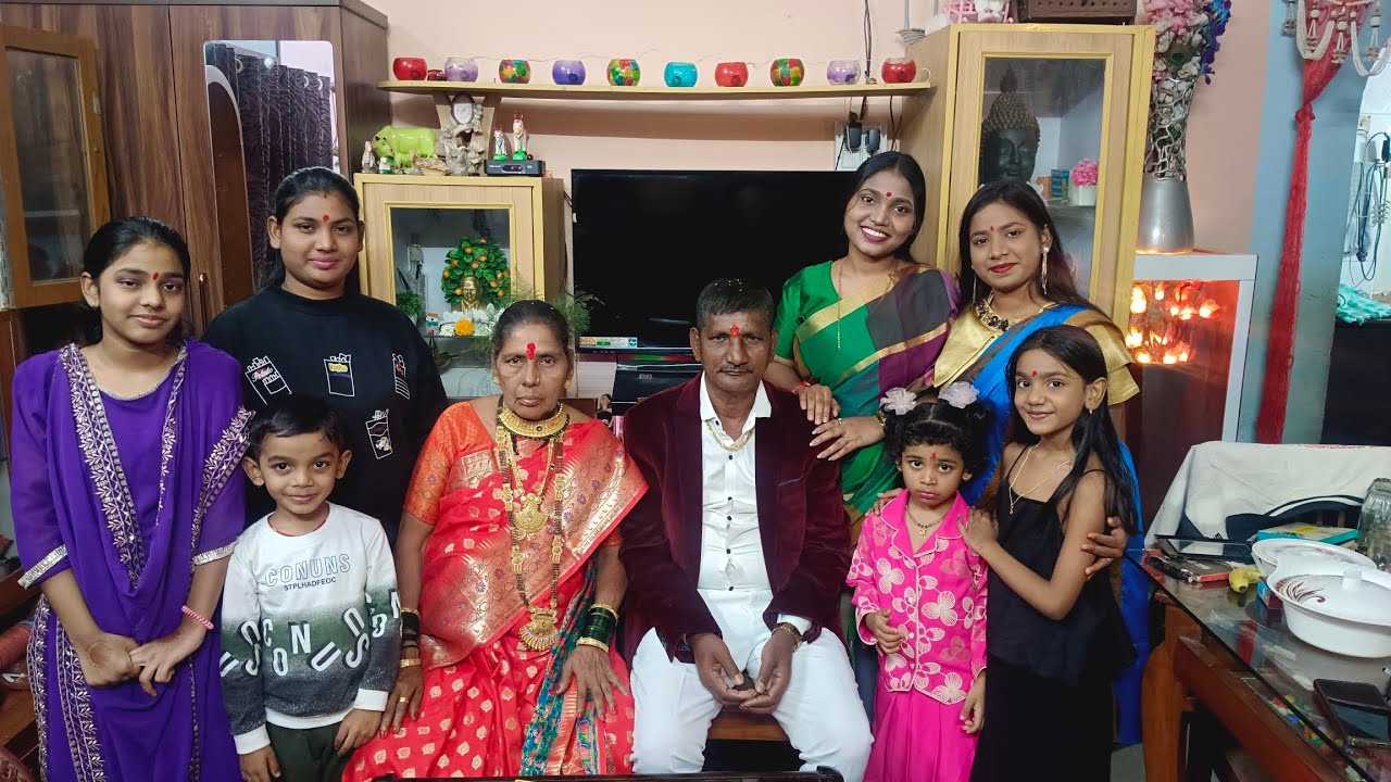 आई बाबाची  anniversary celebration 🎊