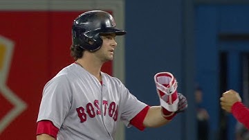 BOS@TOR: Benintendi lines an RBI ground-rule double
