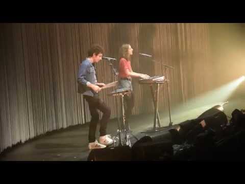 Cléa Vincent - Retiens mon Désir (Live@Palais des Sports, Paris, 11 mai 2015)