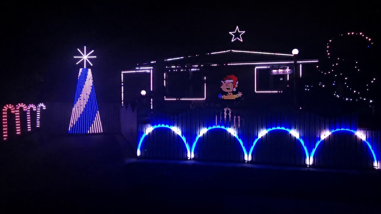 Townshend Lights in New Zealand 2020 LED Christmas Light Display Part 1