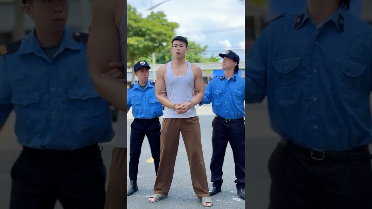 The kindness of the security guards ❤️⚔️🛡️ [Kindzilla] #funny #shorts #hero #kindness #justice