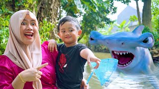ADA MONSTER IKAN HIU MARTIL DI KALI 😱 SAAT MENCARI SERANGGA