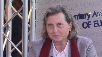 LORA PAPPA Founder and President of METAdrasi