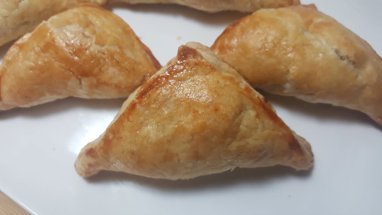 Curry Puffs Samosa in Puff Pastry Potato Patty Indian Snack YouTube