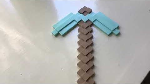 Breaking a diamond pickaxe