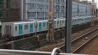 【兵庫駅】 和田岬線から出てきた西武40000系甲種輸送が本線へ発車