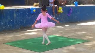 ANA GRACIELA BAILANDO Keep On Dancing