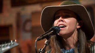 Sierra Hull - Weighted Mind - Lucky Barn @Pickathon 2018 S06E07 chords