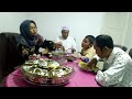 Abi lagi ngerjain Dafa pas lagi makan sampai nangis karena Abi sangat sayang sama Dafa