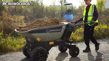 MY450E’s smooth electric cylinders and strong low-end torque make hauling easier.